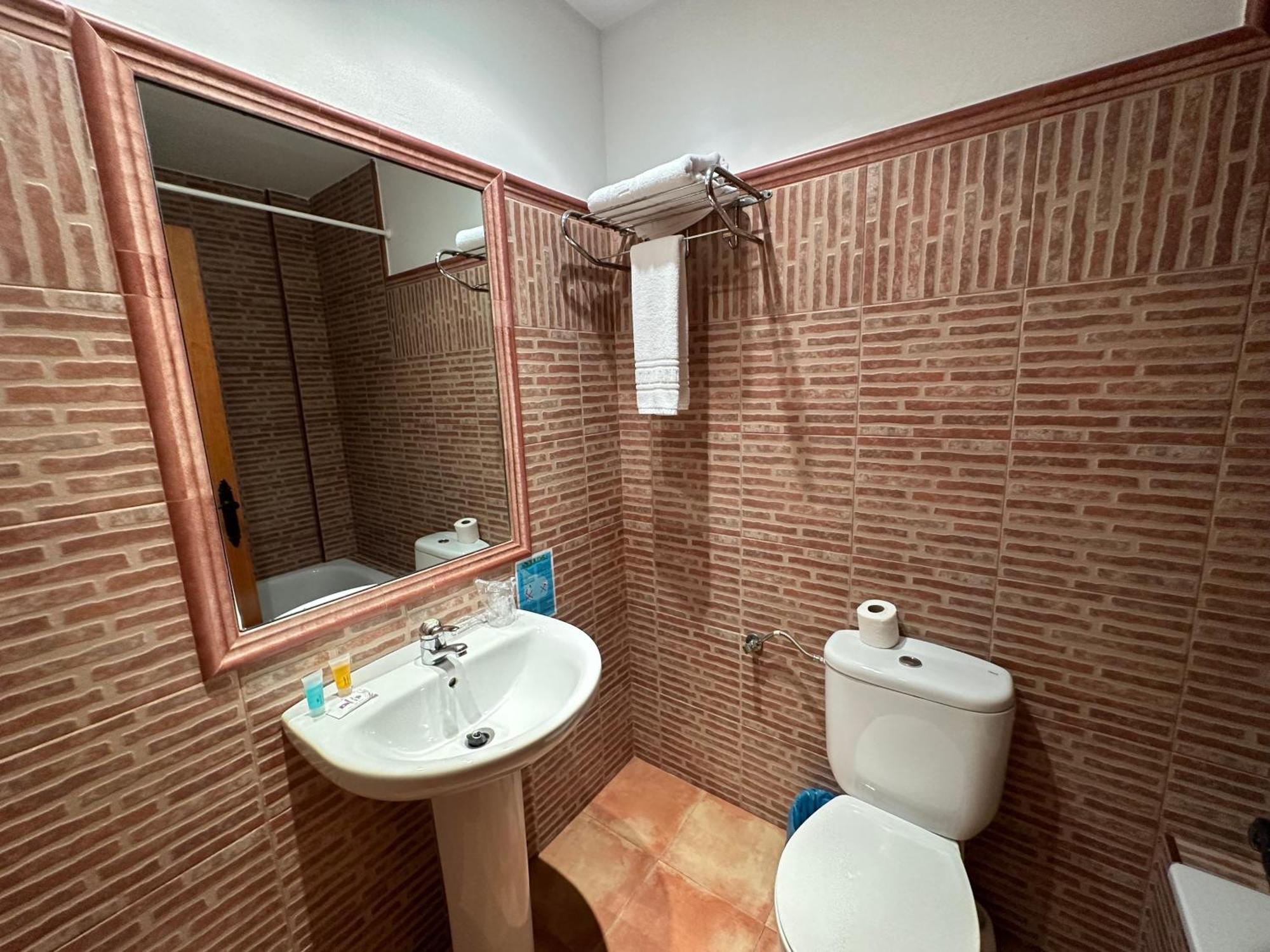 Hotel Restaurante Los Canos De La Alcaiceria Αλάμα ντε Γρανάδα Εξωτερικό φωτογραφία
